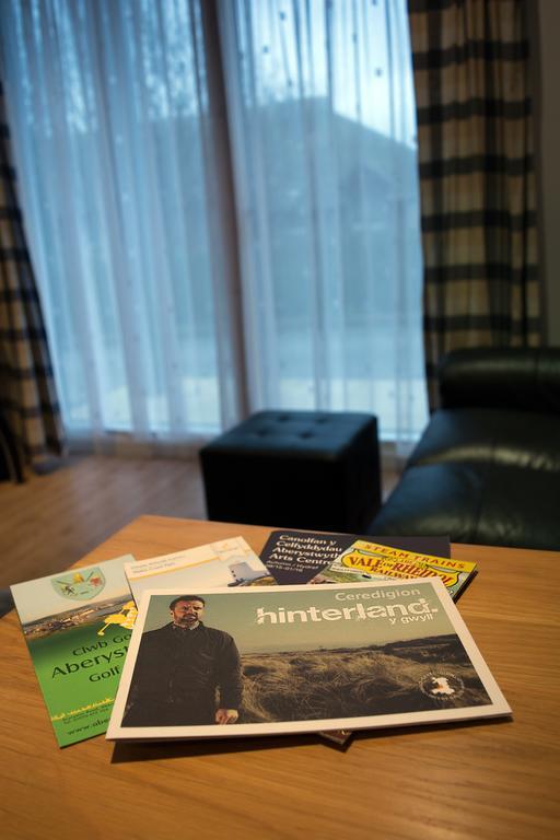 Parc Y Bryn Serviced Apartments Аберистуит Экстерьер фото